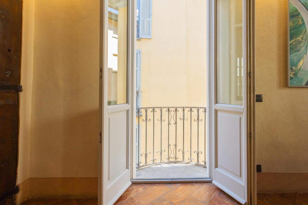 Antiche Mura By Rent Apartment Como